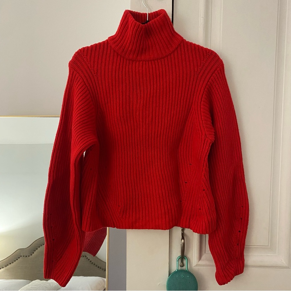 H&M Wool Blend Turtleneck Sweater in Red